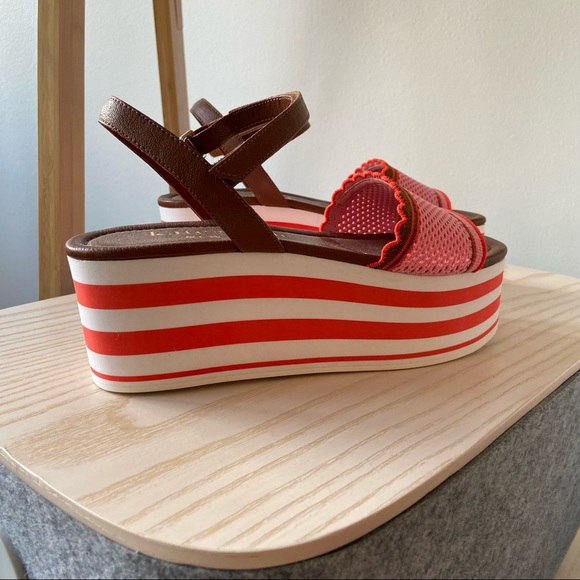 KATE SPADE Highrise Spade Wedged NWOT - Picture 8 of 14